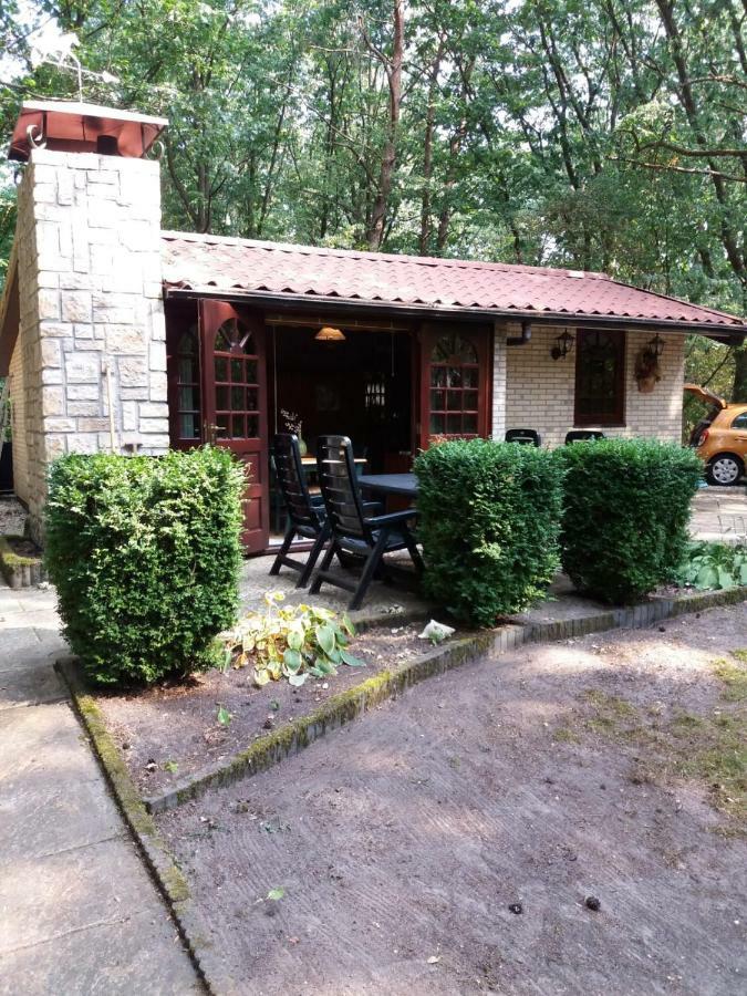 Witte Wieven Bungalow 17 นึนชเปท ภายนอก รูปภาพ
